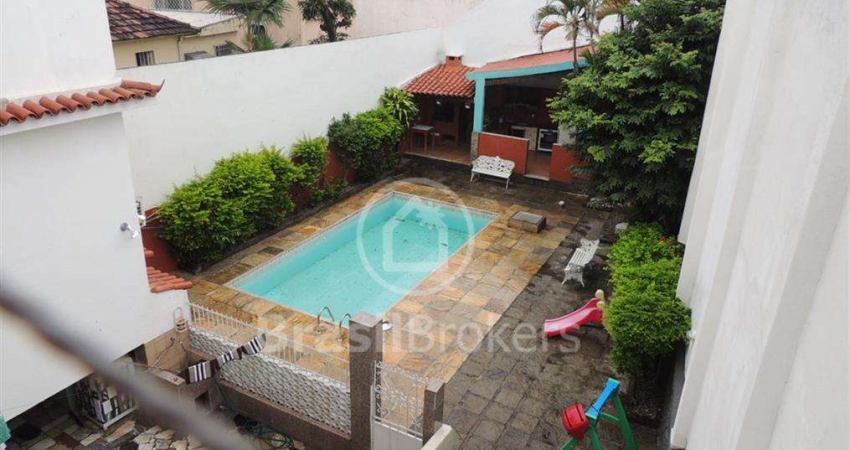 Casa à venda com 140,00m² e 5 quartos em Cachambi, Rio de Janeiro - rj