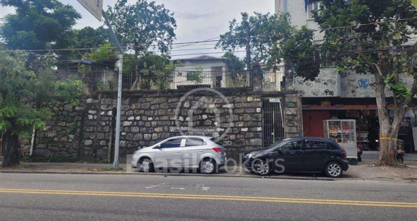 Casa à venda com 420,00m² e 2 quartos em Quintino Bocaiúva, Rio de Janeiro - rj