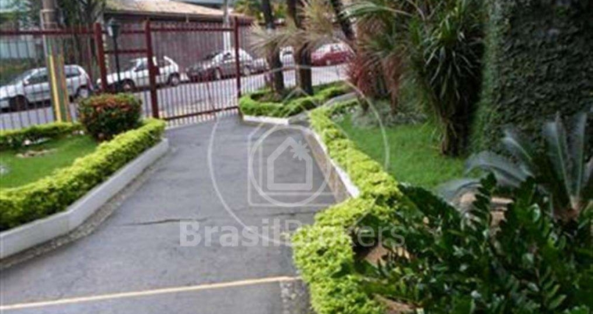 CONDOMINIO DO EDIFICIO VIVENDAS DO MEIER - Apartamento 2 quartos