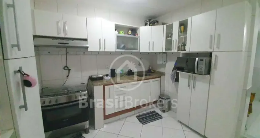 Apartamento 2 quartos, sendo 1 suíte