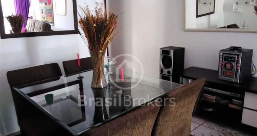 CONDOMINIO DO EDIFICIO MORAR III - Apartamento 2 quartos, sendo 1 suíte