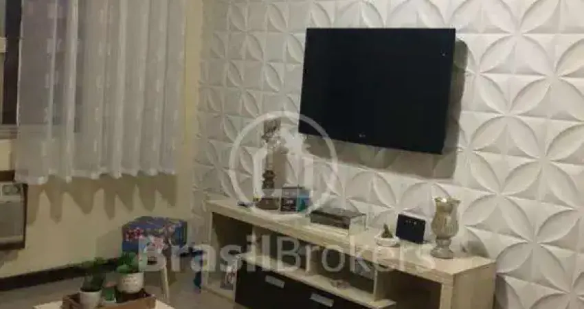 CONDOMINIO DO EDIFICIO JOANA D'ARC - Apartamento 2 quartos