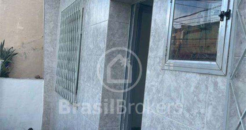 Casa com 2 quartos à venda na Rua Furtado de Mendonça, Quintino Bocaiúva, Rio de Janeiro