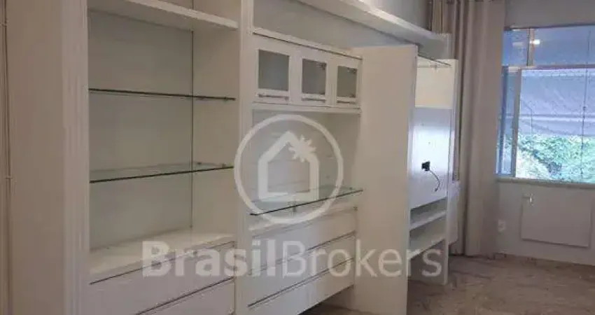 Apartamento 2 quartos, sendo 1 suíte