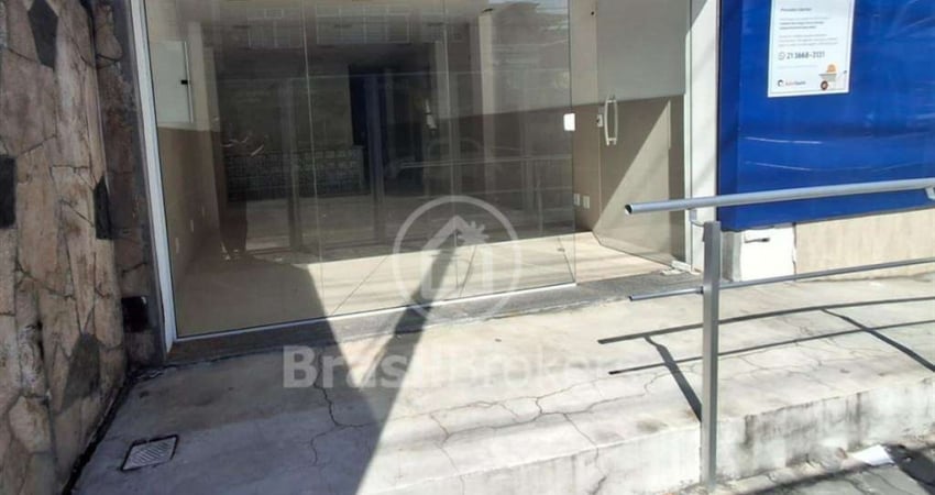 Casa comercial à venda na Rua Santa Luz, Vista Alegre, Rio de Janeiro
