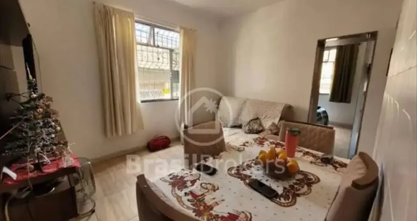 Apartamento tipo casa de 2 quartos com 78m² com vaga na garagem!!!
