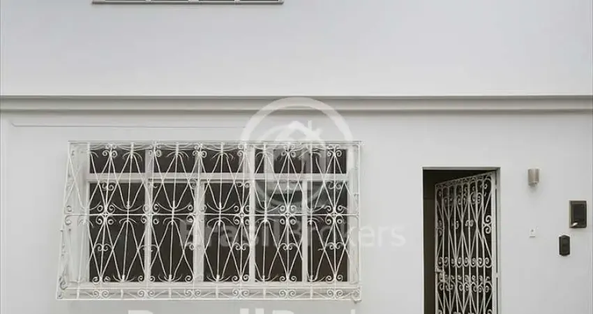 Casa duplex com terraço e Churrasqueira no Centro de Bonsucesso