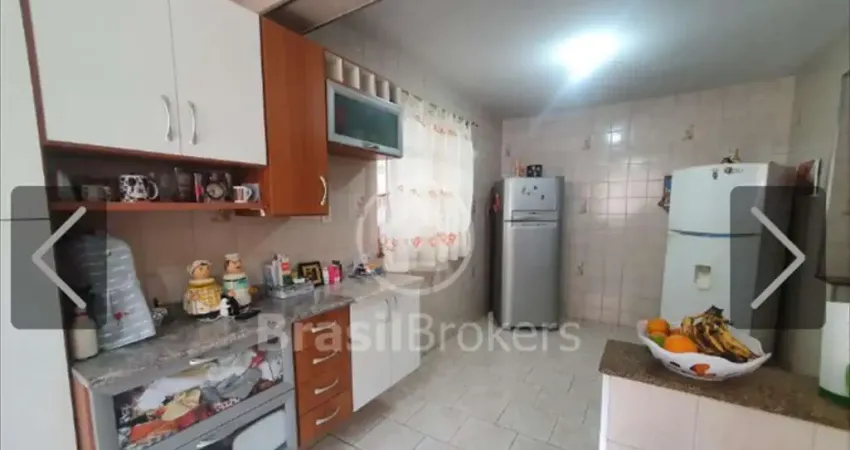 Casa à venda com 174,00m² e 4 quartos em Guadalupe, Rio de Janeiro - rj