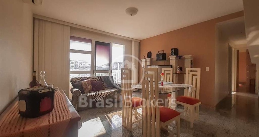 Maravilhoso Apartamento Cobertura duplex com piscina exclusiva e vista livre