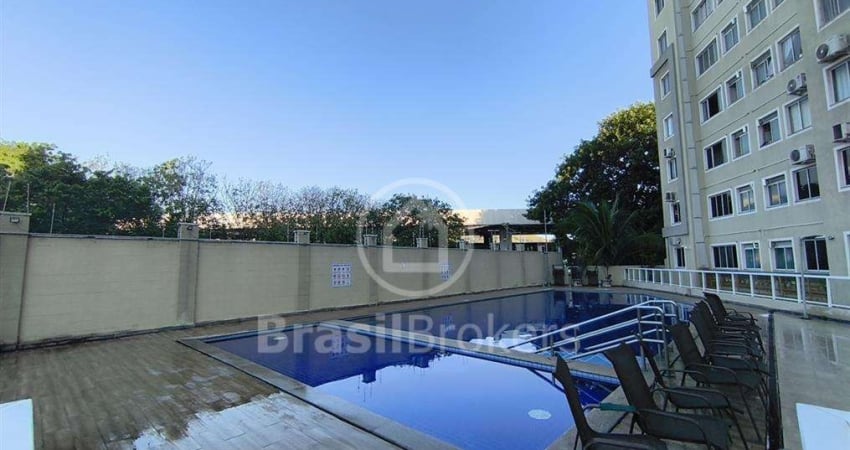 Apartamento 2 quartos com suíte - Colégio