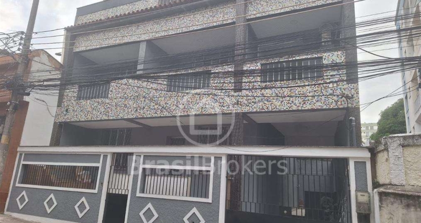 Casa de Condomínio 4 quartos