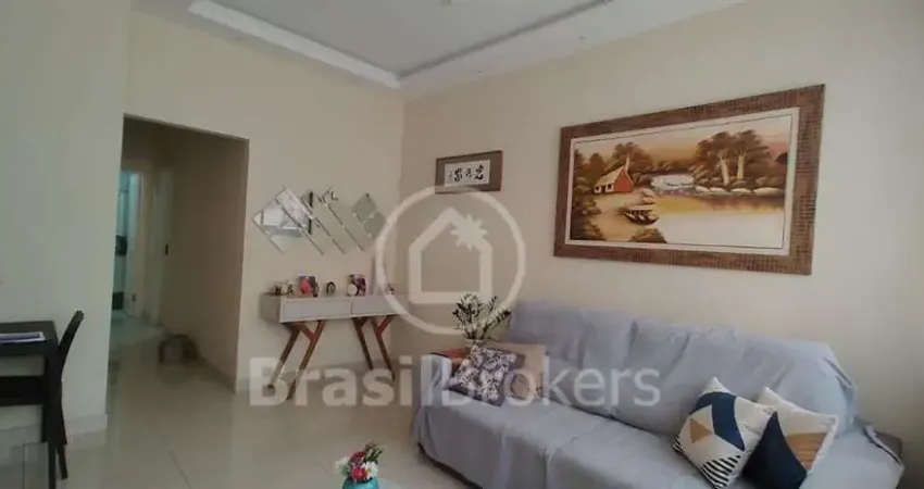 Casa com 2 quartos à venda na Rua Cândido Benício, Campinho, Rio de Janeiro