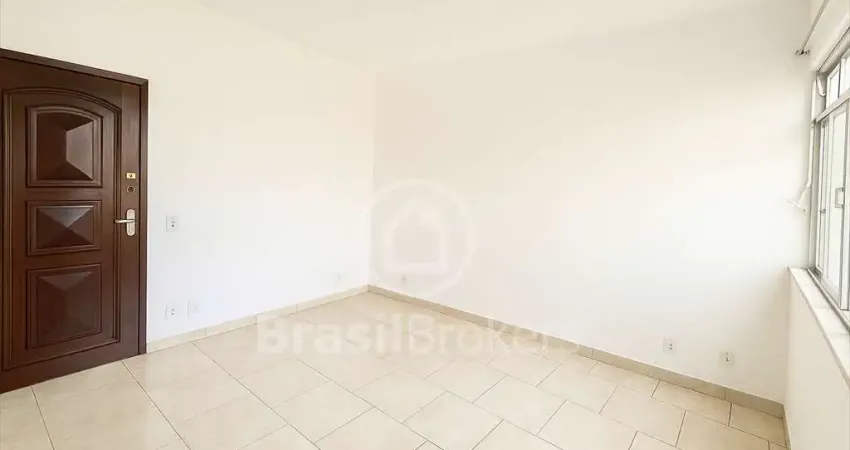 Apartamento de 1 quarto, com boa metragem e localização privilegiada
