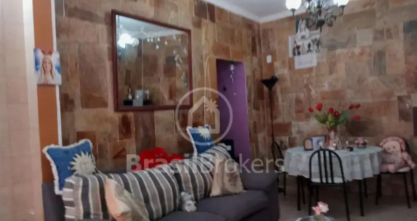 Apartamento tipo casa na rua maranhão 2 quartos sala grande área nos fundos tipo quintal