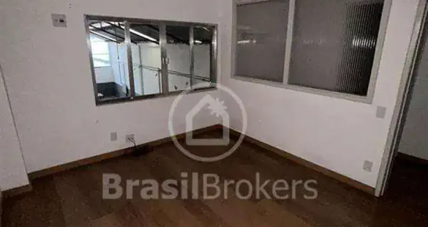 Barracão / Galpão / Depósito com 6 salas à venda na Avenida Paris, Bonsucesso, Rio de Janeiro