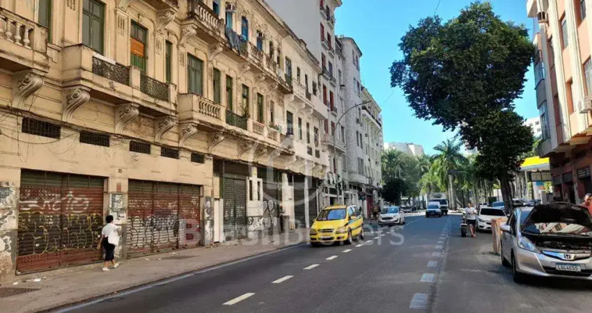 À Venda Prédio no Centro 389 m2