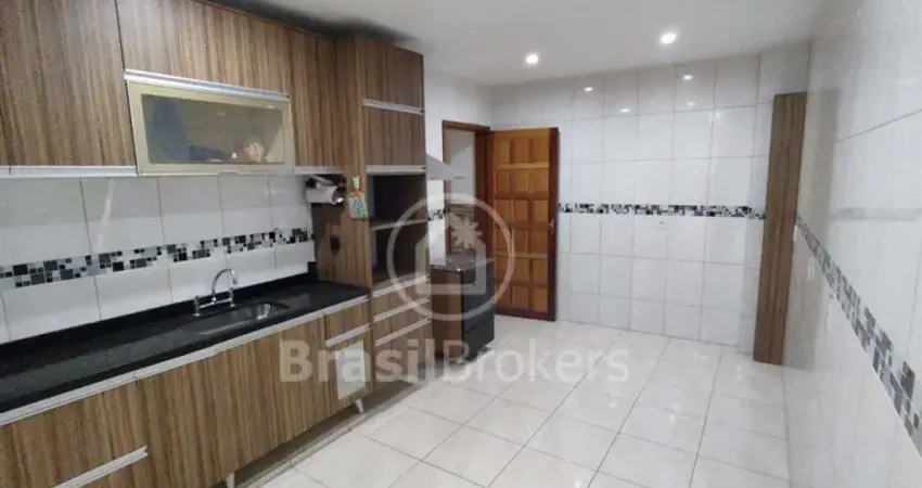 Casa à venda com 239,00m² e 3 quartos em Andaraí, Rio de Janeiro - rj