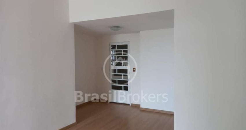 Apartamento  com 80,00m²,  2 quartos, vaga, na teodoro da silva