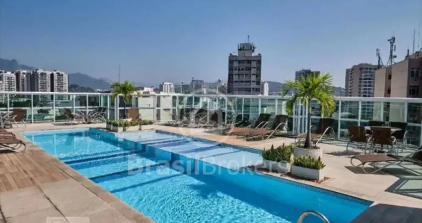 Apartamento à venda com 2 quartos, sendo 1 suíte, 2 varandões, vaga e infra total no Condomínio Stilo Tijuca Residence