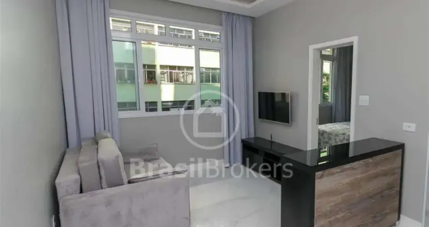 Apartamento à venda no Centro do Rio de Janeiro, com 40,00m², portaria 24 horas e 1 quarto.