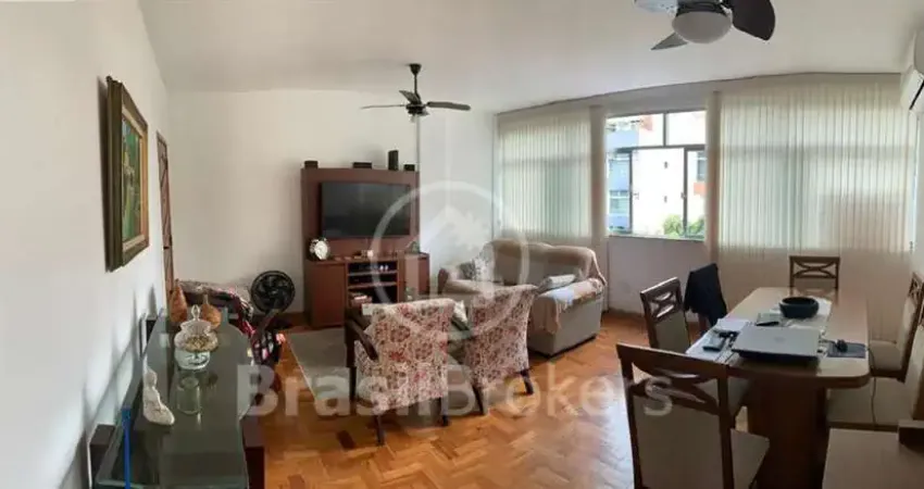 Apartamento de 3 quartos com 100 m² e vaga de garagem, a 6 minutos da Estação de metrô São Francisco Xavier.