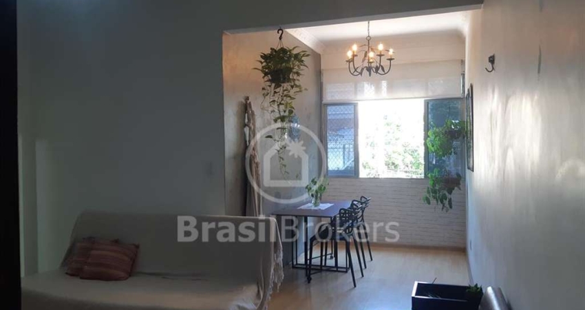 Apartamento 2 quartos com vaga pronto pra morar!!!