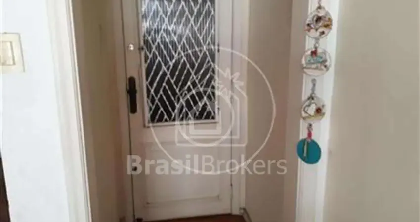 Apartamento à venda com 130,00m² e 3 quartos em Tijuca, Rio de Janeiro - rj