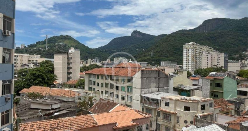 APARTAMENTO A VENDA COM 3 QUARTOS COM INFRA TOTAL