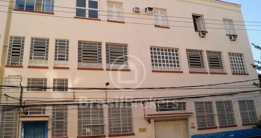 Prédio à venda na Rua Sinimbu, São Cristóvão, Rio de Janeiro