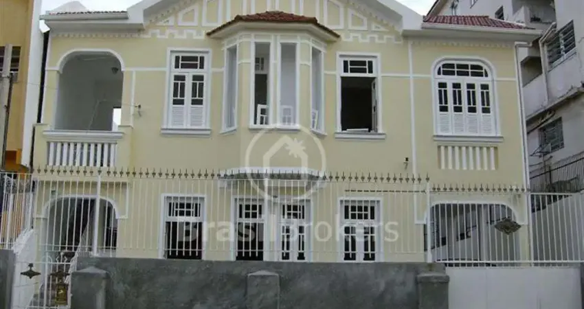 Casa à venda com 543,00m² e 5 quartos em São Cristóvão, Rio de Janeiro - rj