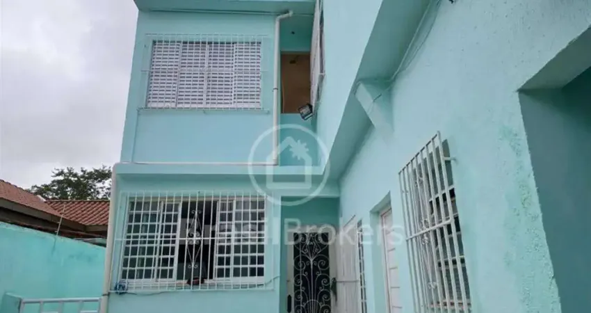 Grajaú! Casa duplex (246,00 m²) com três quartos e vaga de garagem para dois carros. Rio de Janeiro - rj