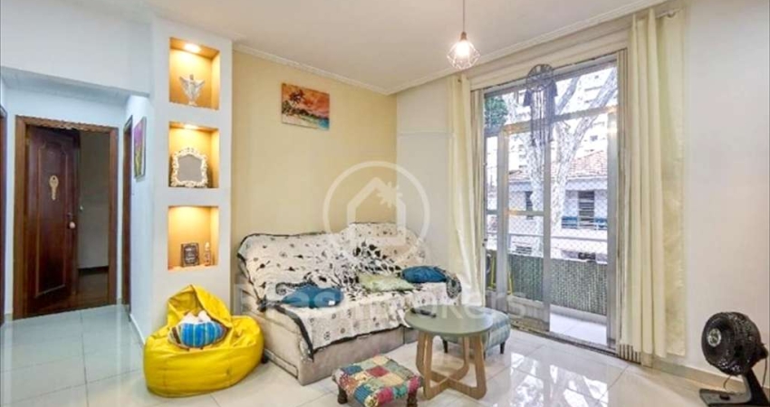 Apartamento de 2 quartos com 55 m², Varanda, dependências completa e todo modernizado.