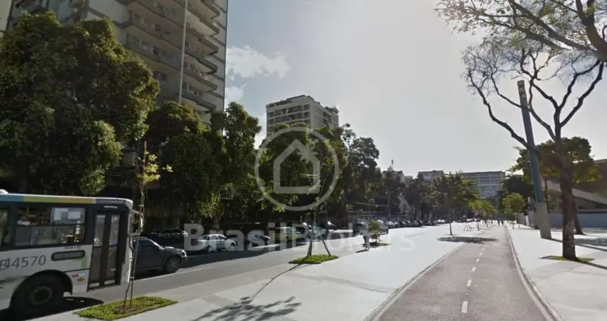 Terreno à venda na Rua Professor Euríco Rabelo, Maracanã, Rio de Janeiro