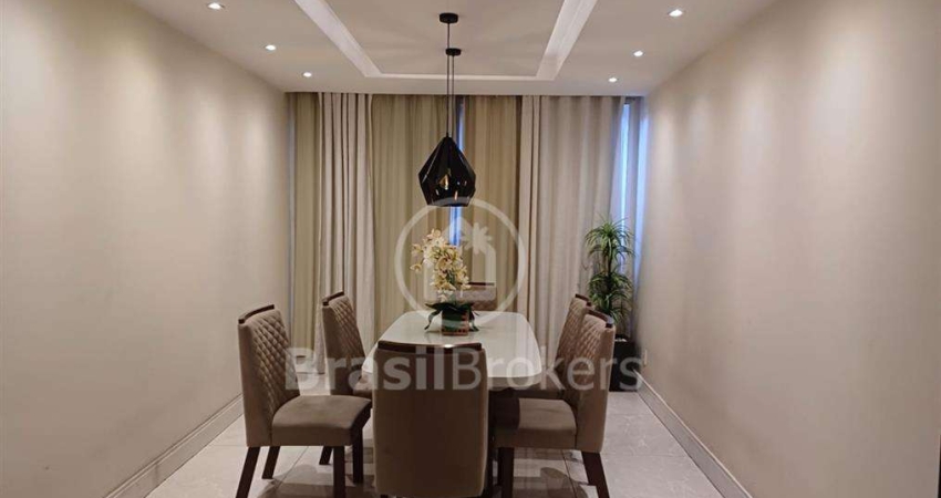 Pinto de Figueiredo,lindo apartamento,sala,3 quartos