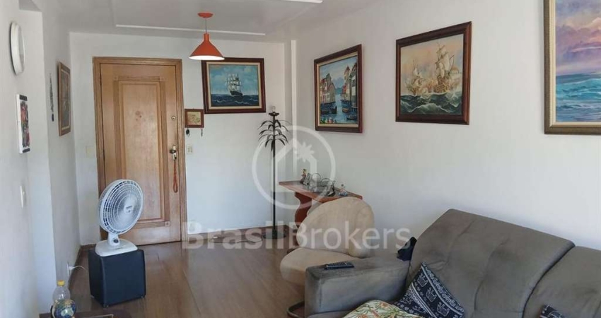 Dois Quartos com Vaga em  Vila Isabel - OPORTUNIDADE.