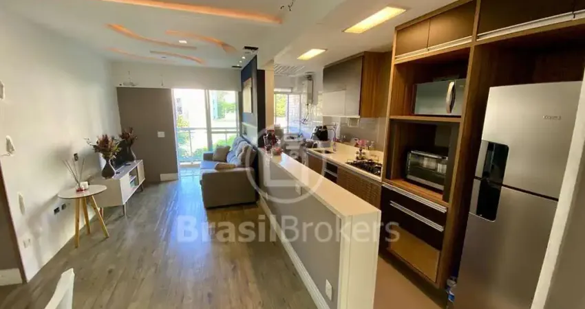 Excelente Apartamento com 77,00 m² e Varanda no Maracanã
