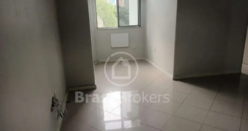 Oportunidade,  apartamento no Andaraí próximo ao Guanabara!