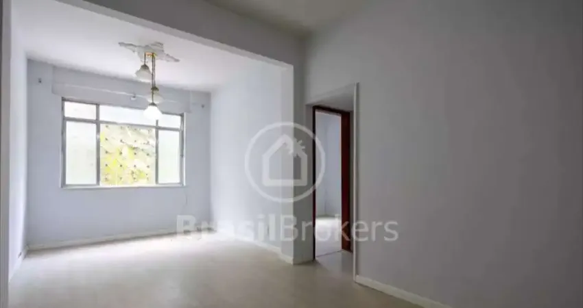 Apartamento à venda na maia de lacerda, próximo a rua aristides lobo. com 1 quarto
