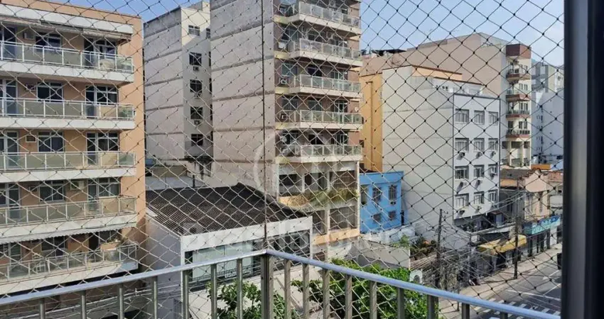 Apartamento 2 quartos sendo 1 suite, 80 m², varandão e vista livre