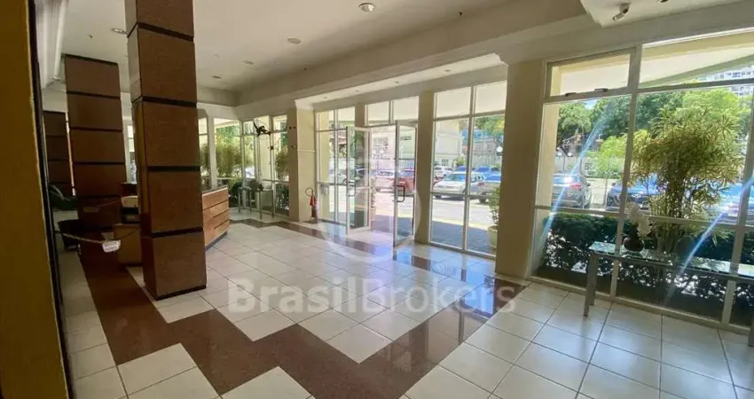 Apartamento em condomínio com infraestrutura completa na tijuca