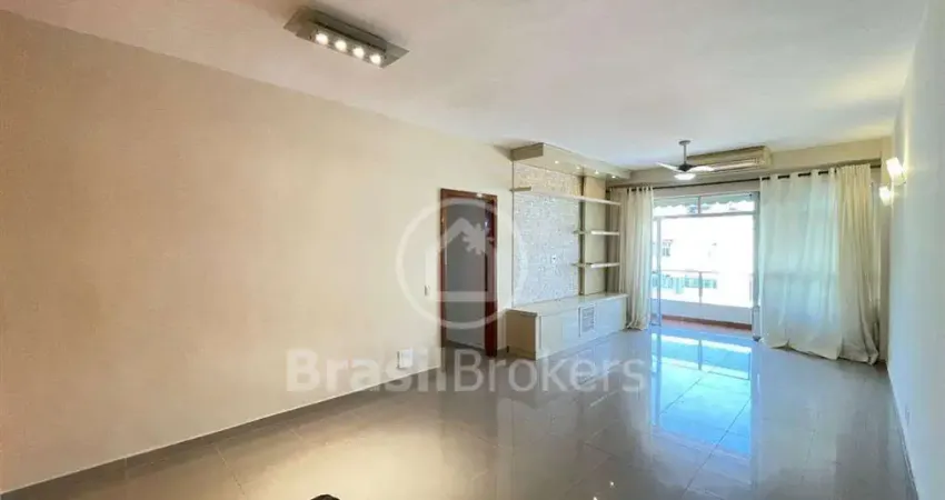 Vista livre com varanda pra tijuca - são 120m² na rua professor gabizo - tijuca