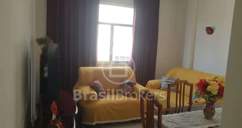 Dois quartos ,sala com dependências completa próximo ao campo de s. cristovão