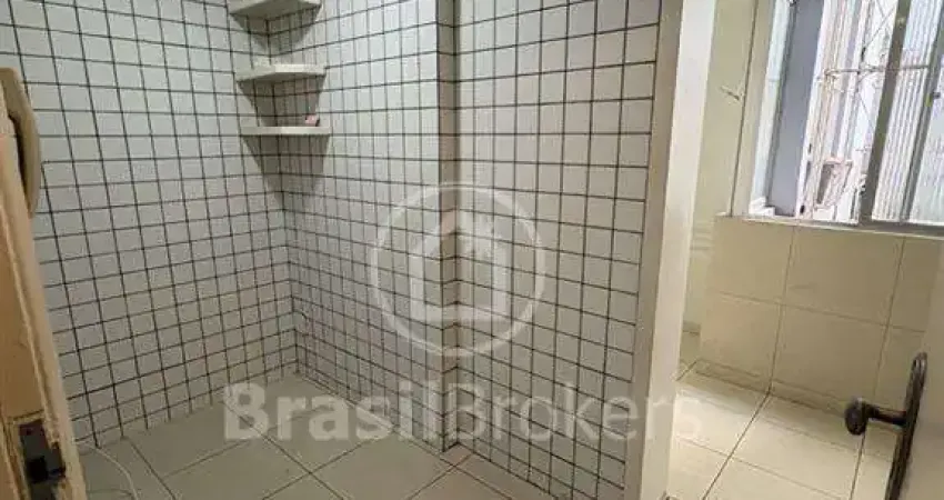Sala Comercial à Venda | 23m² | Tijuca – Próximo ao Metrô Saens Peña