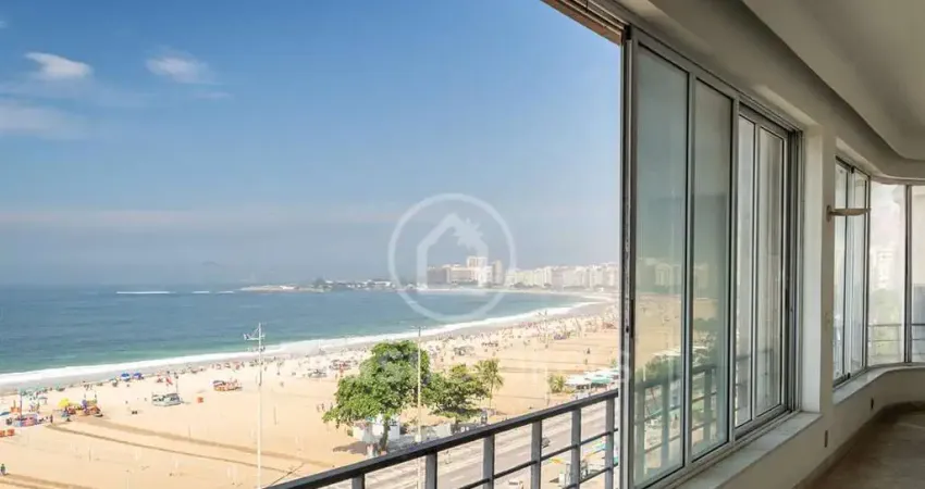 Apartamento á venda com 5 quartos na Avenida Atlântica.