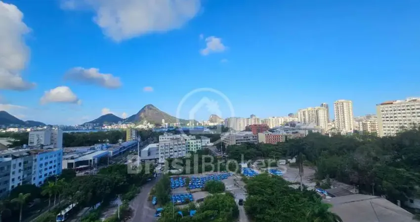 EXCLUSIVIDADE NO LEBLON 4 QUARTOS  COM VISTA INDEVASSÁVEL