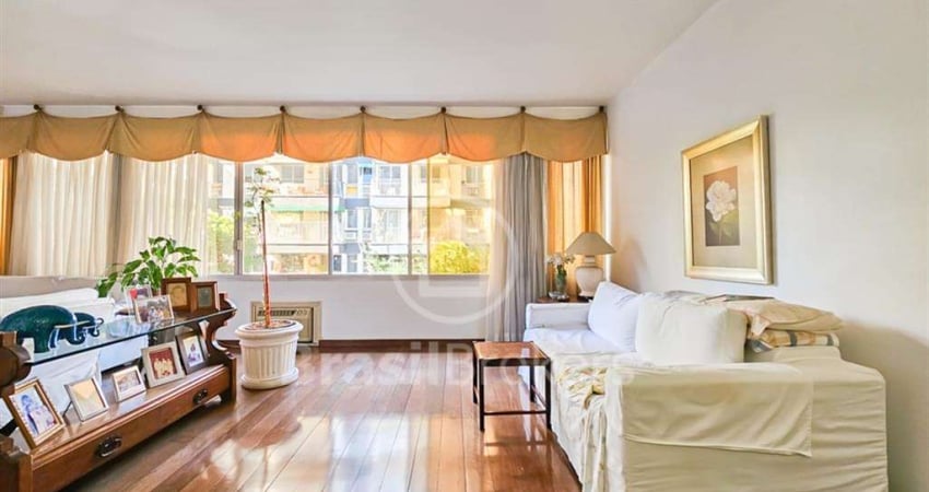 Apartamento à venda com 134 m² e 3 quartos em Laranjeiras, Rio de Janeiro, RJ