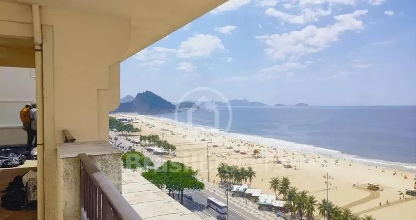 Apartamento tipo Garden à venda com 80m² e 2 quartos na Av Atlântica