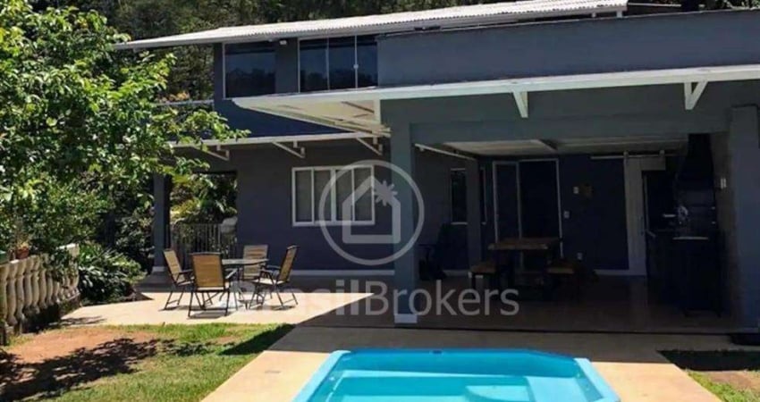 Casa de Condomínio à venda com 3864,00m² e 4 quartos em Itaipava, Petrópolis - rj