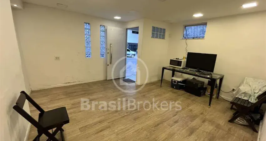 Casa à venda com 68,00m² e 2 quartos em humaitá, rio de janeiro - rj