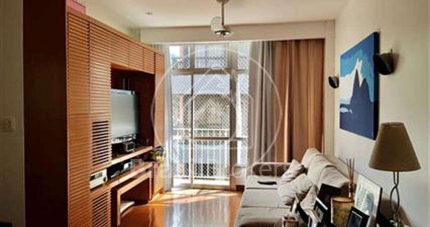 Apartamento à venda com 130,00m² e 3 quartos em Botafogo, Rio de Janeiro - rj